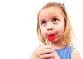 Тернопільські педіатри: солодощі шкодять дітям